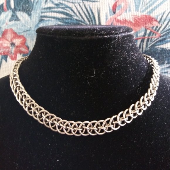 "Twist on a Half Persian" Unisex ChainMail Necklace - Picture 4 of 11